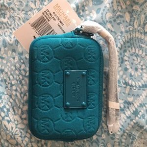 MKor wristlet